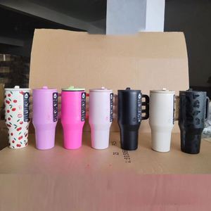 แก้วน้ำสแตนเลสสตีลสองชั้น ขนาด 32 ออนซ์/40 ออนซ์ ยี่ห้อ Stock Lvye ฝาปิดกันรั่ว พร้อมหลอดและหูหิ้ว เหมาะสำหรับเดินทาง แคมป์ปิ้ง เก็บความร้อน/เย็น - Product Image 2