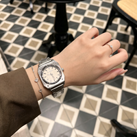 Nuevo Reloj de Lujo Dorado para Mujer, Resistente al Agua, con Luz Nocturna, Reloj de Cuarzo de Acero Inoxidable para Mujer, Resistente al Agua