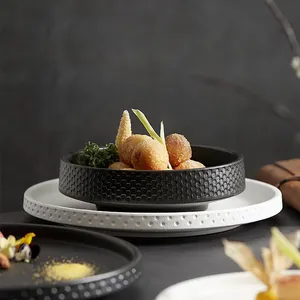 Japanese Molecular Cuisine Plates & Dishes Banquet Porcelain Plate Ceramics Flat irregular Plate for Hotel and Restaurant