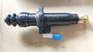 Bomba de Embrague de Uso General para Autobuses Higer, Kinglong, Zhongtong, ZK6860CR3-1602010-W, Cilindro Maestro y Esclavo de Embrague - Product Image 3