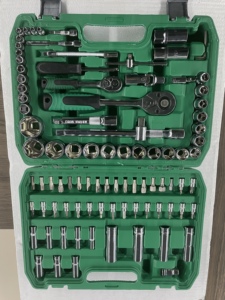 ชุดประแจกระบอกสแตนเลส94ชิ้นสำหรับมืออาชีพพร้อมตัวเรือนพลาสติกสามารถปรับแต่งได้สำหรับการซ่อมแซมยานยนต์ - Product Image 3