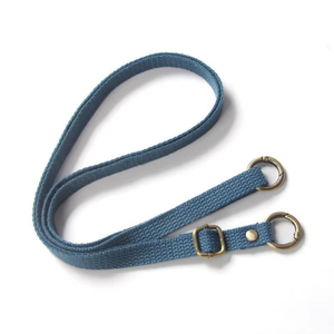 Sangle de téléphone réglable noire, couleur unie, bandoulière croisée pour un transport sécurisé – Le meilleur choix en Pologne - Product Image 2