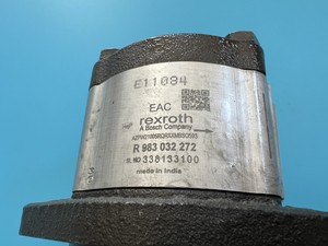 Pompe à engrenages externe série AZPW R983032272 AZPW-21-005RQRXXMB-S0593 Pompe hydraulique à haute déplacement fixe - Product Image 2