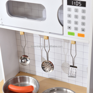 Cocina de Juguete de Madera para Niños con Microondas, Horno, Estufa y Fregadero, Juego de Cocina de Imitación Gris para Niños Pequeños - Product Image 6