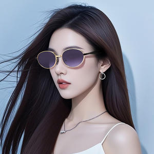 Lunettes de soleil pour femme style Old Money, monture métallique ronde, protection UV400, design pour petits visages, nouvelle mode rétro 2025 - Product Image 4