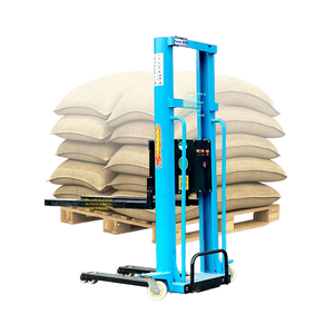 Apilador de autocarga de 1,1 t y 1 tonelada, carretilla elevadora portátil semieléctrica portátil para caminar, carretilla elevadora portátil de carga de paleta Manual - Product Image 1