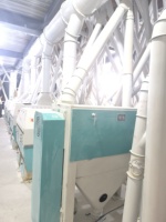 Ensemble complet de moulin à maïs et à farine, machine de broyage électrique en acier haute capacité, moteur 380V, unité de décorticage et d'emballage automatique
