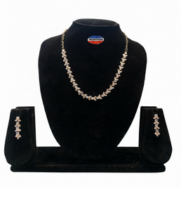 Conjunto de Collar y Aretes de Acero Inoxidable Vintage para Mujer, Diseño Elegante y Brillante, Ideal para Bodas y Fiestas - Product Image 5