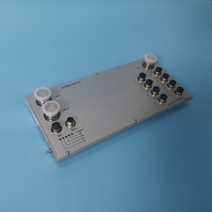 Module de sortie numérique pour machine de compactage de voies ferrées Do Tet124.1-04-00 pour Harsco - Product Image 2