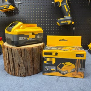 Hoge capaciteit 20V 8Ah 21700-celbatterij, ideale vervanging voor DW elektrische gereedschappen, stabiele spanningsuitvoer voor zwaar werk - Product Image 1