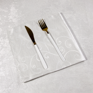 Serviettes <span class=keywords><strong>de</strong></span> <span class=keywords><strong>table</strong></span> en <span class=keywords><strong>tissu</strong></span> personnalisées, serviettes <span class=keywords><strong>de</strong></span> <span class=keywords><strong>table</strong></span> en satin pour mariage, serviettes <span class=keywords><strong>de</strong></span> <span class=keywords><strong>table</strong></span> en lin blanc, <span class=keywords><strong>tissu</strong></span> pour la <span class=keywords><strong>table</strong></span> à manger - Product Image 2