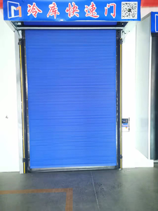 Porte à enroulement rapide en <span class=keywords><strong>PVC</strong></span> <span class=keywords><strong>avec</strong></span> <span class=keywords><strong>fenêtre</strong></span> transparente, porte à enroulement rapide en tissu, porte à enroulement rapide en plastique, portes de garage à bas prix - Product Image 5