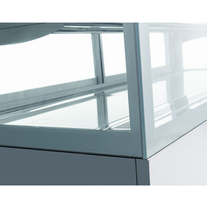 EU Commercial Cake Display Refrigerator 4-10c Precise Fresh-Keeping Showcase with LED Light for Bakery - Product Image 3