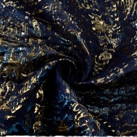 Tissu Jacquard Brocart Polyester Respirant Scintillant Métallique à Motif Abstrait Bleu Marine Rouge Doré Brillant pour Hommes Nais – Idéal pour les Fêtes