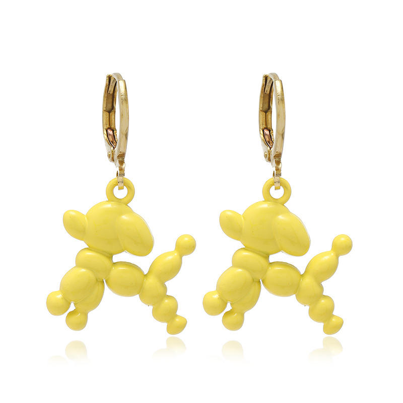 สีเหลือง