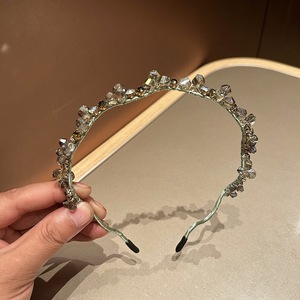 Style frais et doux filles coiffure ruban couvert alliage ondulé bandeau étincelant cristal perle fleur bandeau diamant bandeau - Product Image 4