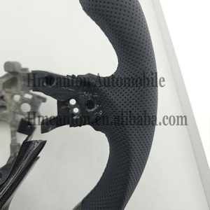 Volante Deportivo de Fibra de Carbono y Cuero Perforado con LED para Honda Civic 10ª Generación - Product Image 5