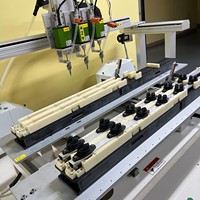 Servo 3-Kopf Automatische Schraubverbindungsmaschine für Neue Energie-Batteriepacks und Energiespeicher-Ausrüstungsmontage