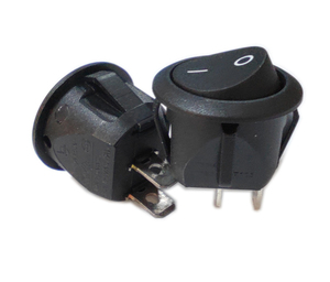Spécifications de la série DF RC 10 : 6A/10A 250V AC, 10A/15A 125V AC - Product Image 1