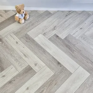 Usine en gros 8mm-12mm Piso Laminado chevrons chêne ingénierie bois <span class=keywords><strong>Parquet</strong></span> PVC/SPC/vinyle planche/planches carreaux stratifiés - Product Image 3