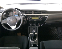 Toyota Corolla d'occasion 2017 1.6L Manuelle GL Berline – Essence, Durable, Fiable, Prix Abordable, Transmission Manuelle, Véhicule d'occasion