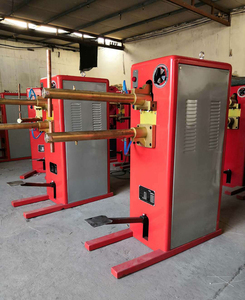 Máquina de soldadura por puntos de pedestal de alta resistencia con pedal eléctrico para fabricación de placas de acero y herrajes - Product Image 3