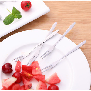Stainless Steel Fruit <b>Fork</b> Two Pronged <b>Dessert</b> <b>Fork</b> For Fruit Cake Pastry Household Use - Product Image 3