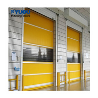 Rails de guidage et boîte de couverture en acier inoxydable adaptés à la porte de volet roulant en PVC à grande vitesse de l'industrie alimentaire