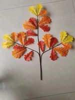 Automne couleur à feuilles persistantes artificielle Polyester feuilles de chêne vert Thanksgiving mariage sol extérieur Vase remplissage Table pièce maîtresse