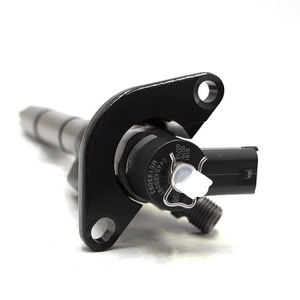 Suministro de Piezas para Inyectores 0445120048, Inyector DLLA157P1424, Boquilla de Inyector F00RJ01428, Válvulas Disponibles en Grandes Cantidades - Product Image 3