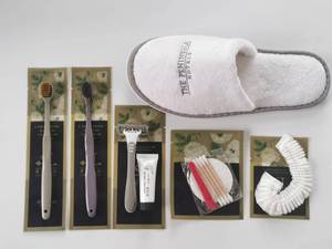 Set <span class=keywords><strong>de</strong></span> Artículos <span class=keywords><strong>de</strong></span> Baño <span class=keywords><strong>de</strong></span> Lujo Ecológicos para Hotel, Bolsa Dorada, Logotipos Personalizables, Artículos <span class=keywords><strong>de</strong></span> Aseo Desechables, Spa, Habitación <span class=keywords><strong>de</strong></span> Huéspedes - Product Image 2