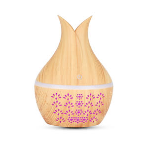 Difusor de aroma con textura de madera YX188XDJCEVY, humidificador USB de 300 ml para el hogar y el dormitorio con luz de siete colores - Product Image 5