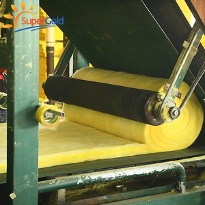 Rouleaux <span class=keywords><strong>de</strong></span> <span class=keywords><strong>laine</strong></span> <span class=keywords><strong>de</strong></span> <span class=keywords><strong>verre</strong></span> SuperGold <span class=keywords><strong>de</strong></span> 50 mm d'épaisseur, isolation phonique et acoustique, matériaux <span class=keywords><strong>de</strong></span> cloisonnement, isolation thermique haute performance - Product Image 4