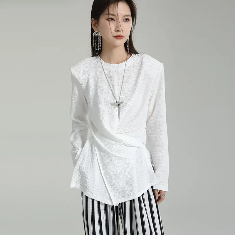 Design Sense Kink Long-Sleeved T-Shirt 2023 Summer New Loose And Thin Round Neck Draw Pleated Fold Waist Slit Top Women