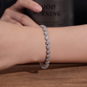 Stylish Unisex Floral Tennis <b>Bracelet</b> 5A <b>Cubic</b> <b>Zirconia</b> Fashionable Copper Link Fine Silver <b>Bracelet</b> Link - Product Image 2