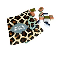 Jeu de mélangeur de tuiles CMYK aux couleurs vives, résistant à l'usure, de luxe, 4 pièces, portable, pour cartes de Mahjong, avec logo personnalisé