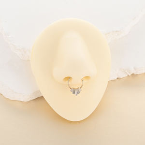 14 קראט זהב מוצק קטע מהדק עיצוב קלאסי פרונג הגדרה trapezoidal 5a זירקון האף יד טבעת הגוף פירסינג תכשיטים - Product Image 6