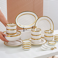 Service de table moderne de luxe léger, style européen, en porcelaine, bols et assiettes à double bordure dorée, populaire sur Instagram, cadeaux d'affaires