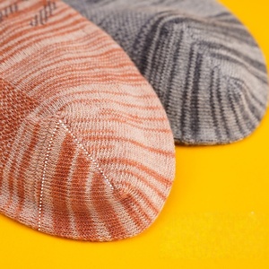 Wholesale men's athletic socks breathable cotton <b>ankle</b> socks solid color low top mid top custom design sports socks - Product Image 3