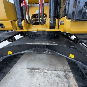 Excavadora Usada CAT 330 GC de 30 Toneladas Sin DEF para Carga en Canteras y Apilamiento de Agregados - Product Image 4