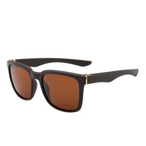 Outdoor Fishing <b>Sunglasses</b> Oversized <b>Square</b> <b>Frame</b> Gold/Green TAC Lenses Custom Logo Printing UV400 Polarized <b>Sunglasses</b> - Product Image 4