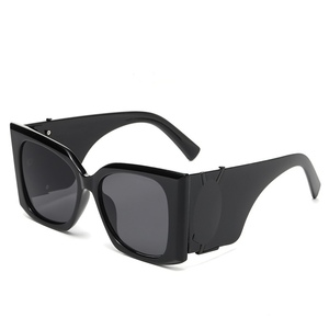 Kacamata hitam mata kucing Retro wanita, bingkai besar mode Eropa Amerika dengan lensa UV400 gaya Ins lintas batas - Product Image 6
