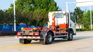 Camión de Basura Foton H2 4x2 Diésel Manual Euro 6 con <span class=keywords><strong>Gancho</strong></span> Elevador, Camión de Saneamiento con Contenedor de Residuos Hidráulico - Product Image 5