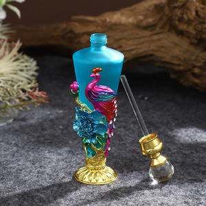 Flacon de parfum plat rétro haut de gamme de 30 ml avec vaporisateur pompe, parfum de Dubaï, verre, alliage, vide, collection d'ornements, diffuseur de roseaux - Product Image 5