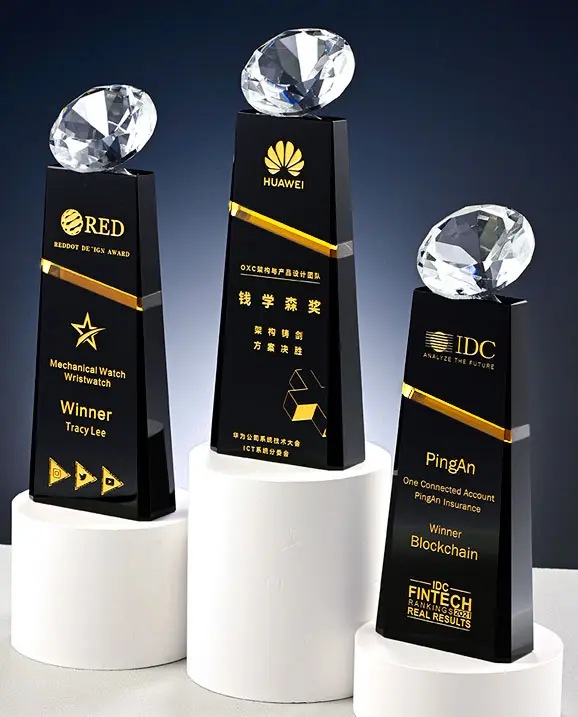 MH-NJ00694 Trophäen Hersteller Custom ized Trophy Diamond Awards Blank Plaque Glass Trophy Crystal Champion Auszeichnungen