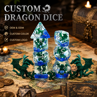 Ensemble de dés polyédriques personnalisés à bords doux en résine, dés DND dégradés avec inclusion de dragon vert pour jeux de rôle sur table