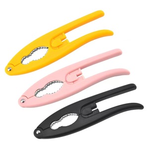 <span class=keywords><strong>Casse</strong></span>-<span class=keywords><strong>noix</strong></span> manuel en bambou <span class=keywords><strong>et</strong></span> acier inoxydable avec verrouillage à pince pour <span class=keywords><strong>noisettes</strong></span>, <span class=keywords><strong>noix</strong></span> <span class=keywords><strong>et</strong></span> crabe - Product Image 2