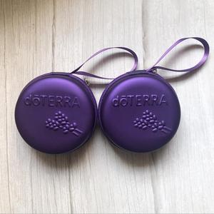 Stokta, Doterra 1ml 2ml uçucu yağlar şişe mor PU depolama yuvarlak durumda 12 flakon X 5/8 Dram - Product Image 3