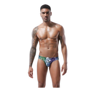 Плавки мужские с заниженной талией, дизайнерские пикантные трусы, пляжные шорты для плавания, с принтом, лето - Product Image 3