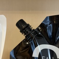 Sachets d'emballage en plastique pour liquides et poudres, sachets souples à bec verseur pour détergent, sachets à boisson avec bec verseur